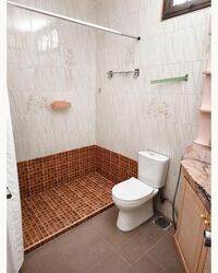 Bournemouth Road (D15), Detached #593977541